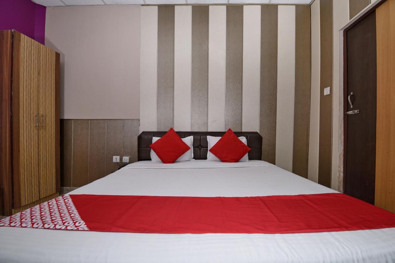Oyo 3519 Hotel Garden Inn Варанаси Екстериор снимка