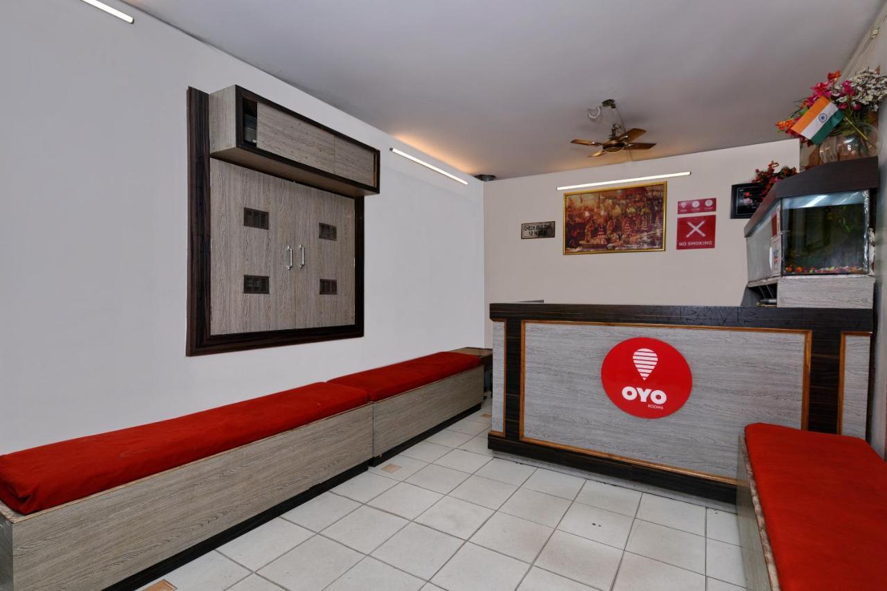 Oyo 3519 Hotel Garden Inn Варанаси Екстериор снимка