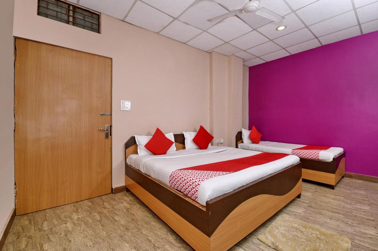 Oyo 3519 Hotel Garden Inn Варанаси Екстериор снимка