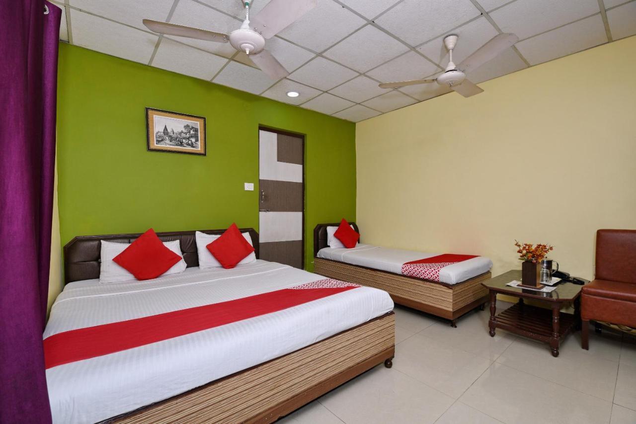 Oyo 3519 Hotel Garden Inn Варанаси Екстериор снимка
