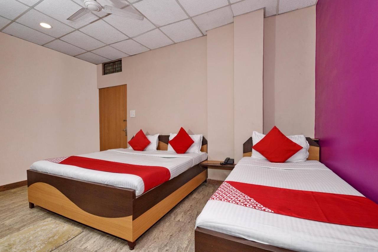 Oyo 3519 Hotel Garden Inn Варанаси Екстериор снимка